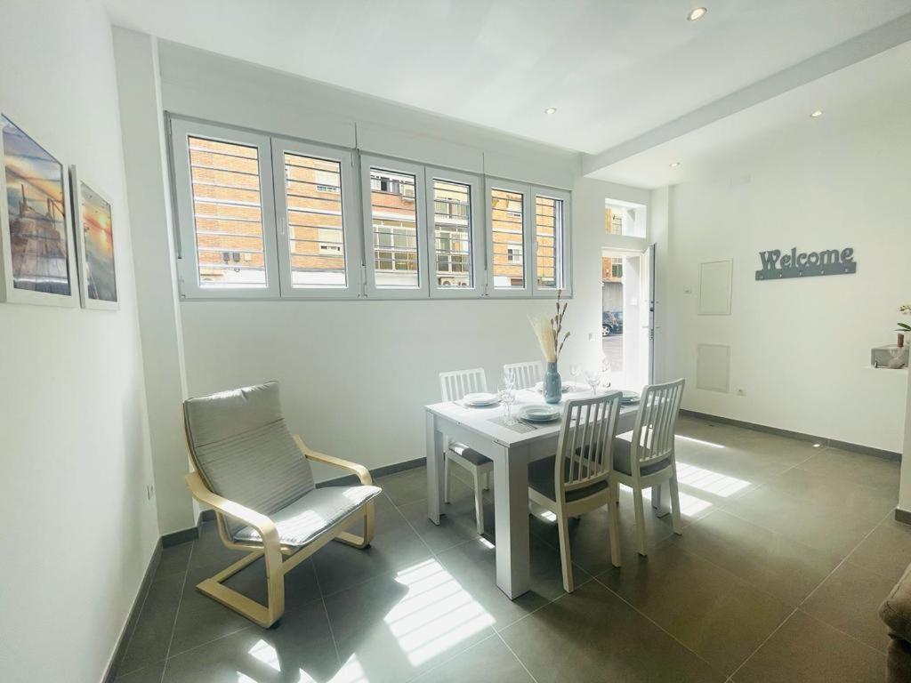 Apartamento Alhucemas Playa Málaga Dış mekan fotoğraf