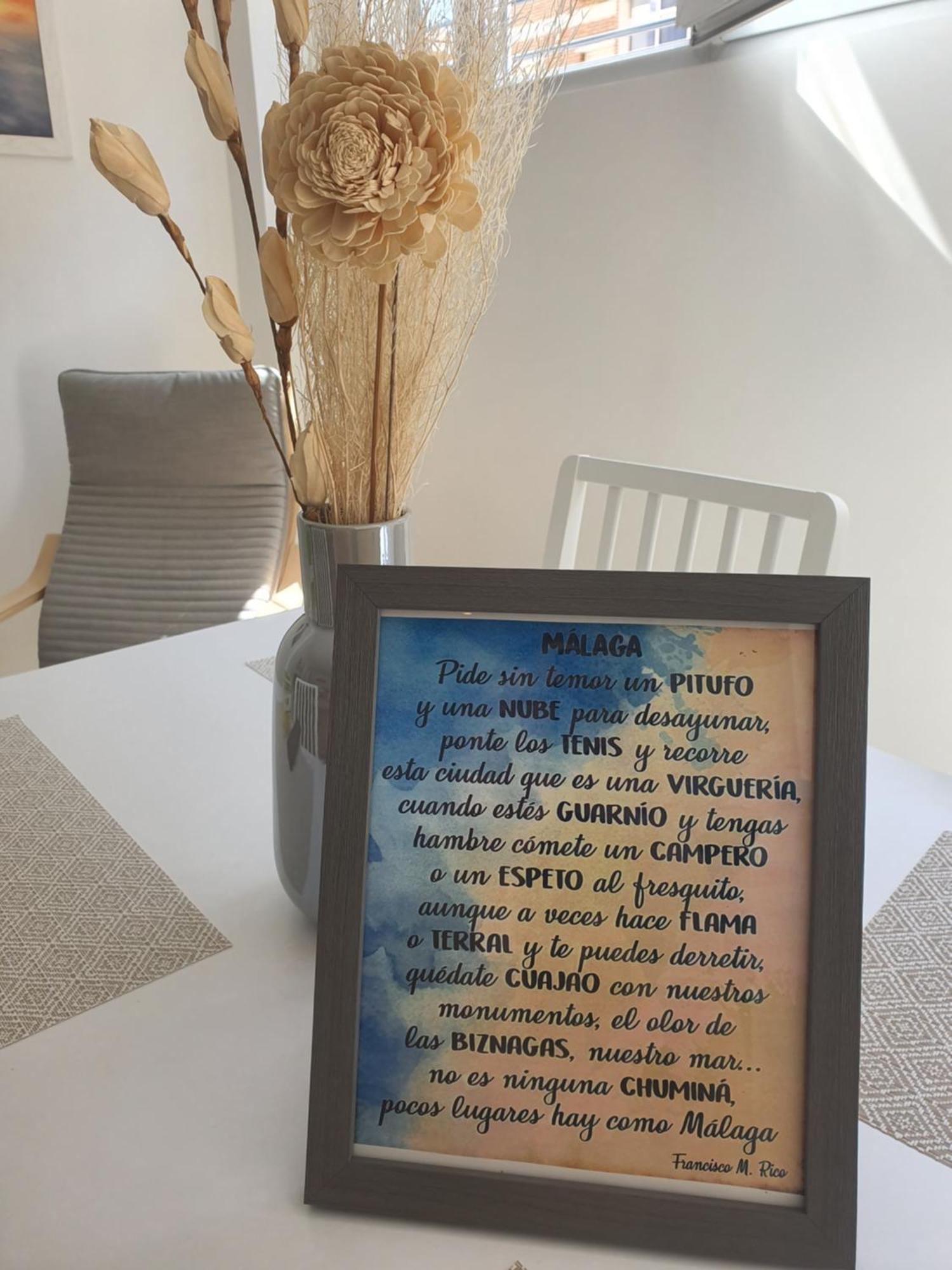 Apartamento Alhucemas Playa Málaga Oda fotoğraf